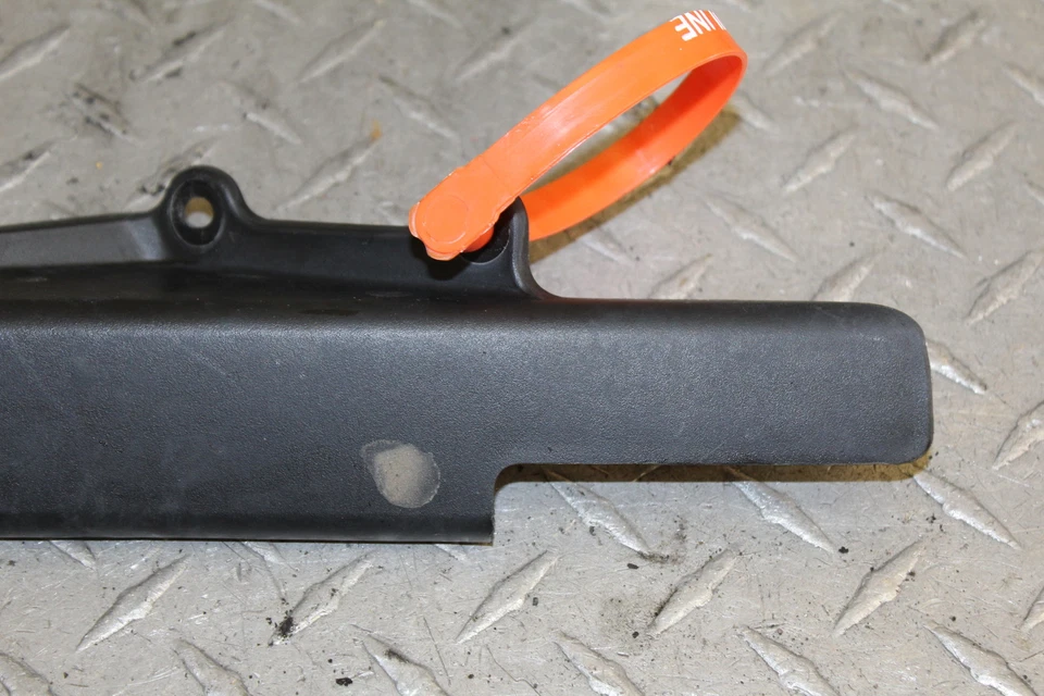 Kawasaki Versys 650 Kle650C Le650C 2011 transmisión trasera protector de cadena cubierta escudo Foto 4 de 4