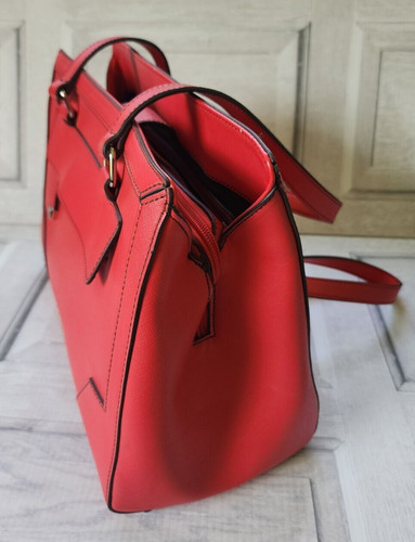 Chaps red sturdy handbag shoulder purse sturdy very clean faux leather style