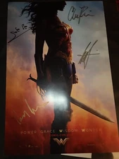 2016 SDCC Wonder Woman Autographed Signed 13x19 Poster - Check Description