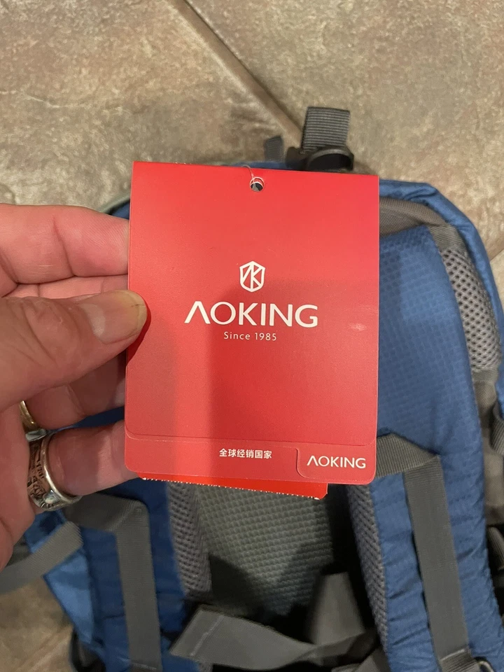 AOKING 30L Hiking Backpack - Image 3 of 3