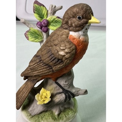 Vintage Robin Bird Music Box Working Plays Raindrops Keep Fallin On My Head
