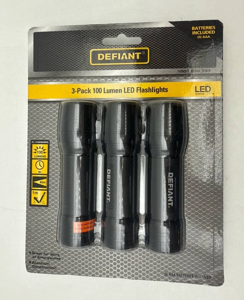 Linterna de aluminio Defiant de 100 lúmenes luces portátiles con baterías paquete de 3  Foto 2 de 4