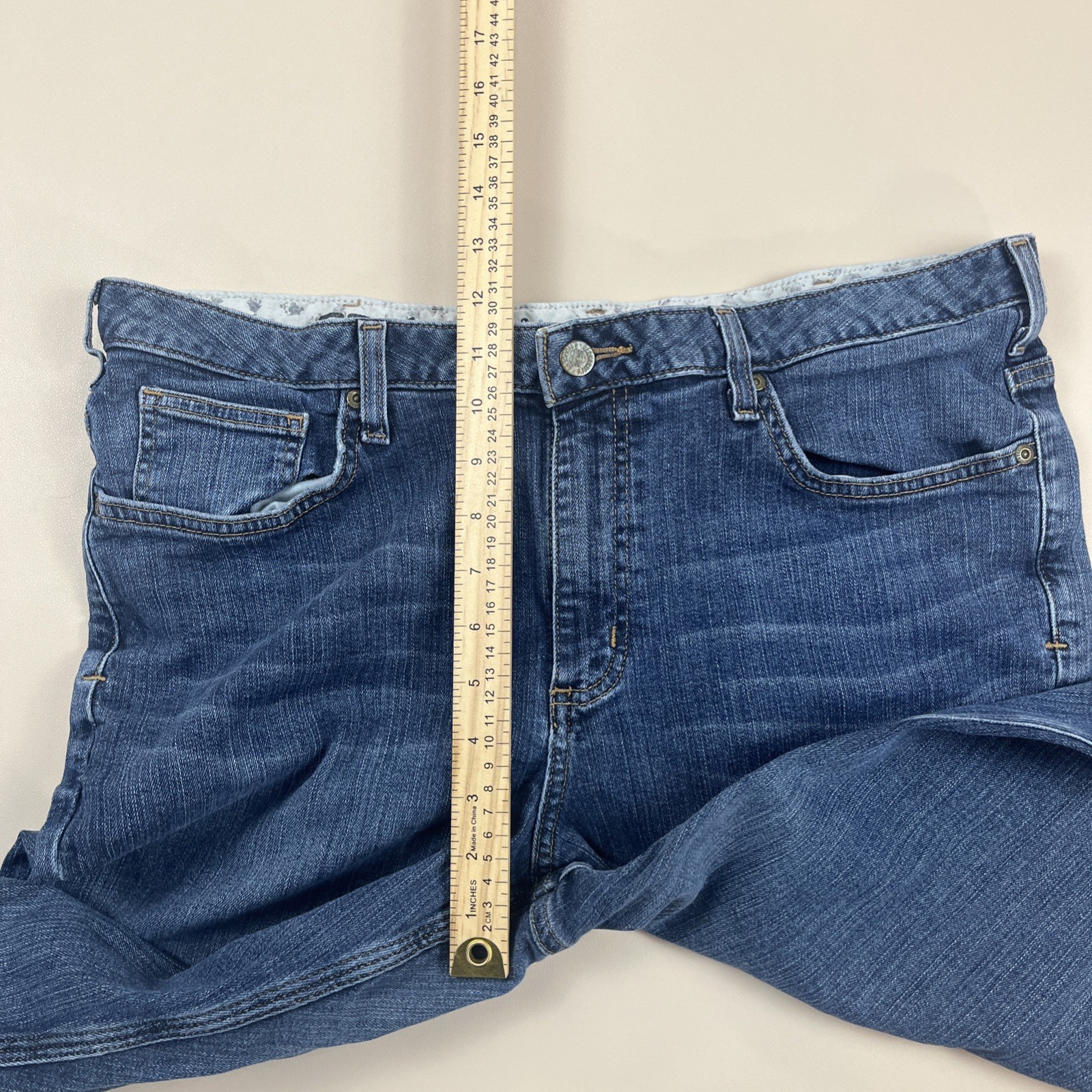 Carhartt Women’s Jeans Size 16 Blue Original Fit Denim Stitched Pocket Design thumbnail 11