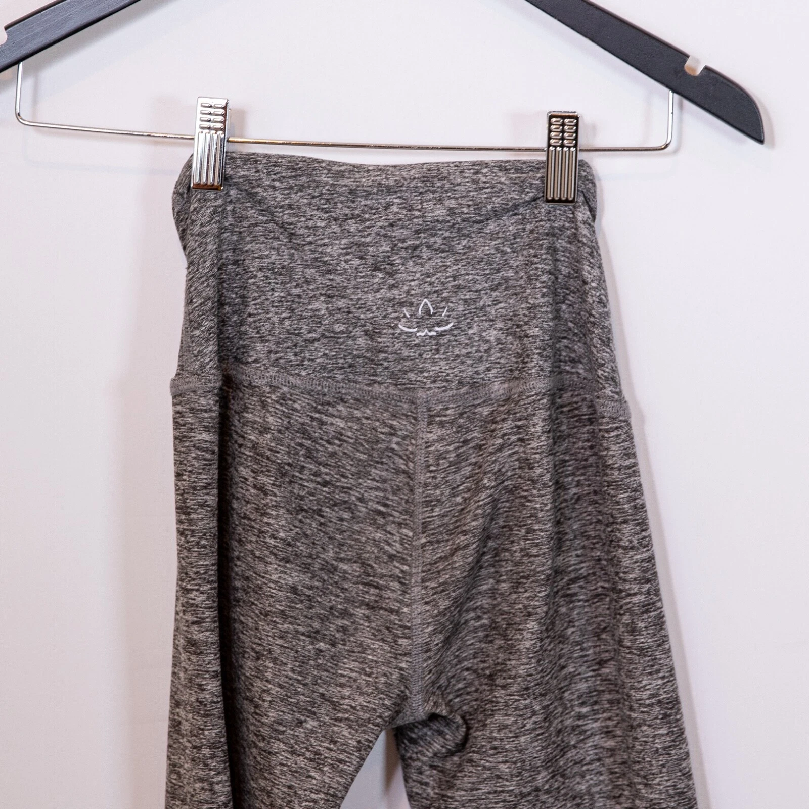beyond-yoga spacedye black ombre high rise athletic leggings