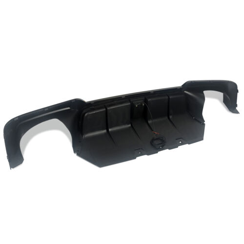 Difusor trasero Performance negro brillante se adapta a BMW Serie 5 F10 F11 con labio LED - Imagen 6 de 11