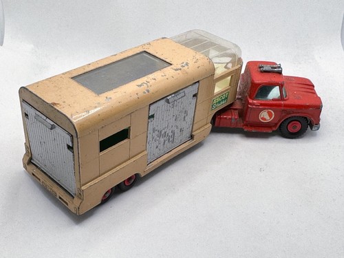 MATCHBOX KING # K18 DODGE TRACTOR ARTICULATED HORSE VAN TRAILER ASCOT STABLES - Picture 3 of 5