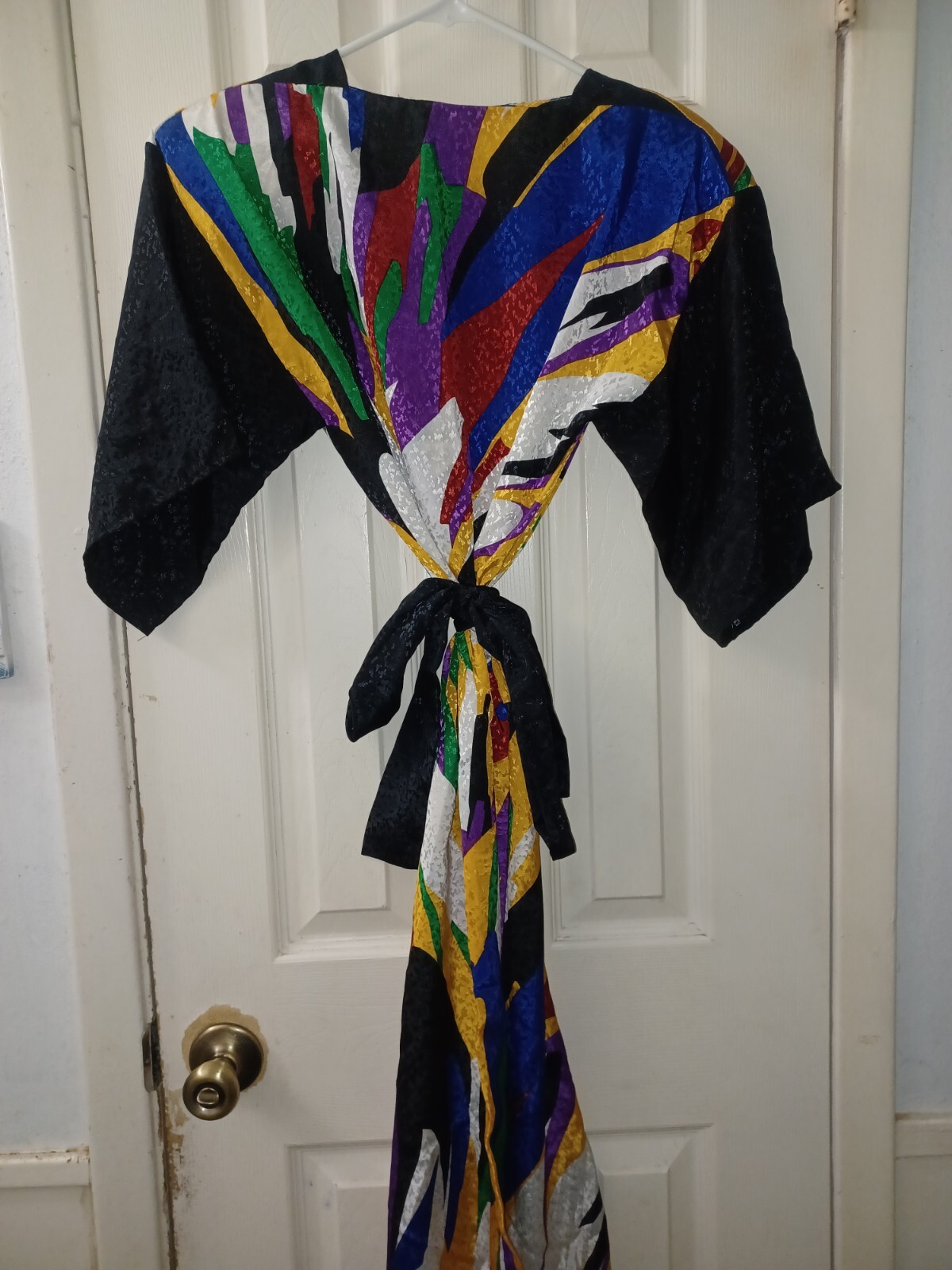 Picture 2 of 8
