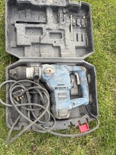 Wickes SDS Plus PDH32DS Rotary Hammer Drill Grey Corded, 1500W with Carry Case