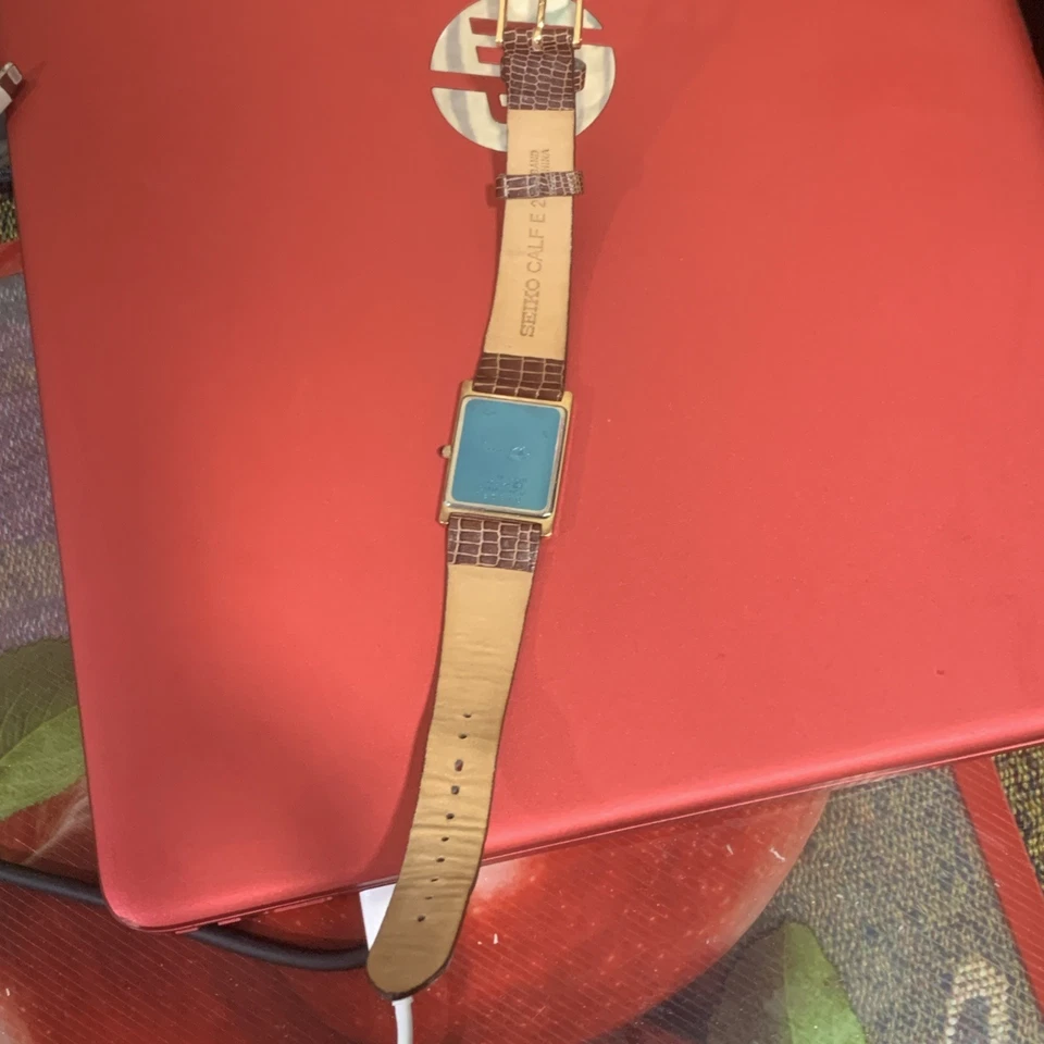 Reloj Hombre De Colección Seiko Tank V700-5K30 Necesita Batería  Foto 3 de 4