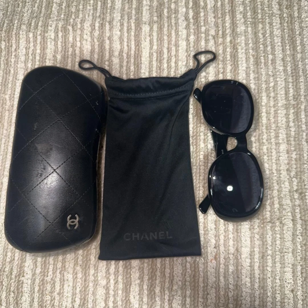 CHANEL Flower Black Sunglasses for Women Just Listed 2026
