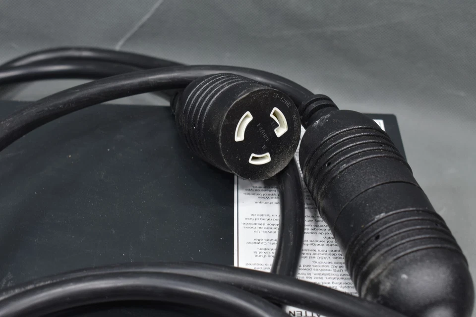 Emerson Vertiv Liebert GXT5-2000LVRT2UXL, Rack/Tower UPS, 2000VA,1800W, 125V,16A - Image 3 of 4