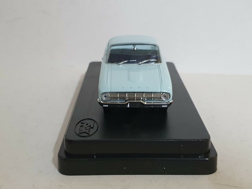 Trax 1/43 1962 Ford XL Falcon Delux Ute Reef Blue. MiB - Picture 3 of 6