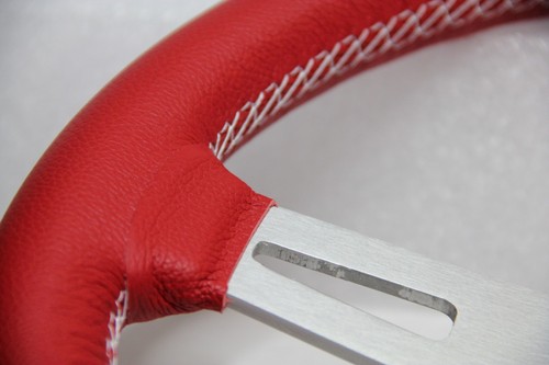 RED LEATHER STEERING WHEEL 315mm LUISI "SHARAV 315 RED" MADE IN ITALY BRAND NEW - Picture 4 of 10