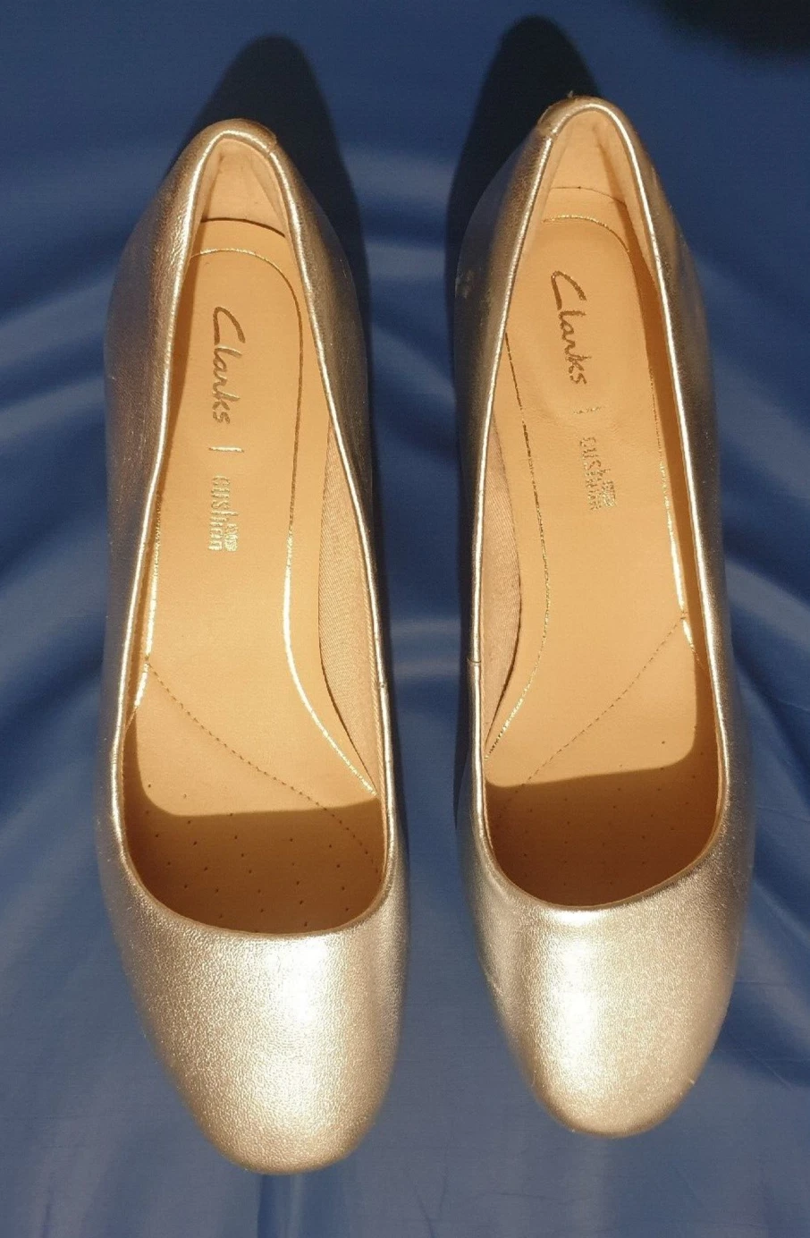 CLARKS CLARKES AMMORTIZZATORE TOMAIA IN PELLE ARGENTO SCARPE DONNA ORIGINALI MISURA 37 4