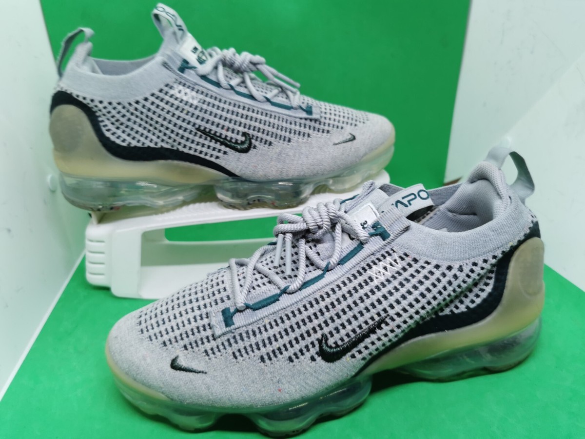 Nike Air Vapormax 2021 FK SE Mens Size Shoes Light Bone Atomic Teal  DN3074-001 - Main Image