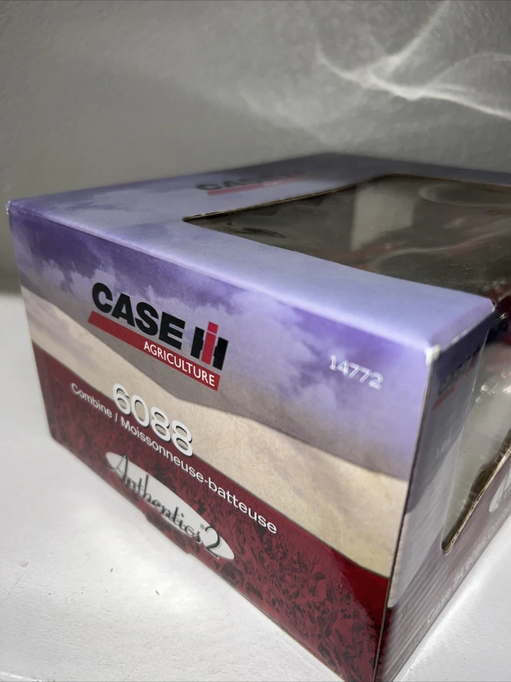 Ertl Authentics #2 Case IH 1/64 6088 Combine w/Grain & Corn Heads #14772 NIB - Image 4 of 4