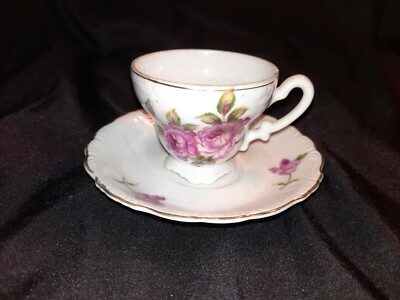 Rose Teacup And Saucer Made In Japan Gold Rim Square Foot Delicate Scroll Work