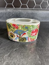 Toothbrush Holder Gloria Vanderbilt Collage MANN