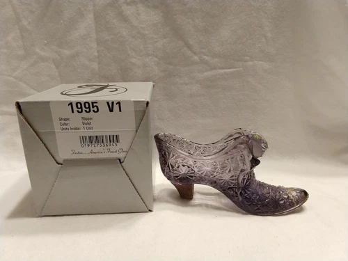 VTG Fenton Art Glass #1995 V1 Violet slipper,cat head,gold Heel Hand painted;NIB