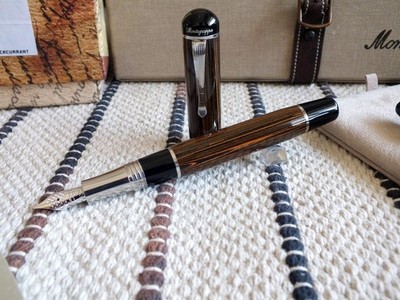 Montegrappa Mia Carissima Ebonite Safty Eyedroppe 18K Fountain Pen Blackcurrant