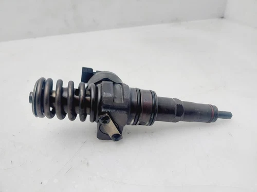 038130073AG Inyector para VOLKSWAGEN JETTA V (1K2) Highline 2008 9123878 - Imagen 3 de 10