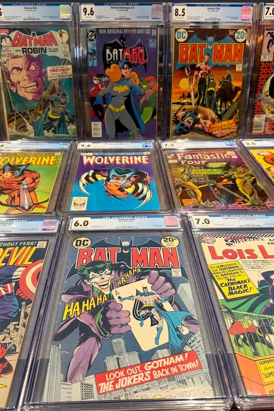 Vintage & Modern Comics