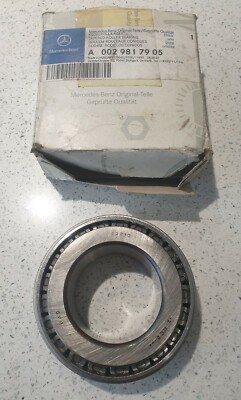 Mercedes-Benz Atego 2 / LK / LN2 / T2 Wheel bearing A0029817905 FAG 33210
