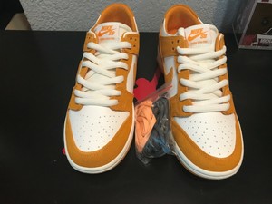 nike sb dunk low circuit orange