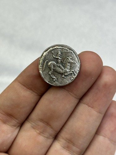 MARAVILLOSA MONEDA ANTIGUA GRIEGA RARA RECUBIERTA DE PLATA CON IMAGEN ÚNICA - Imagen 9 de 10