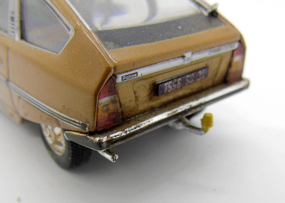 M.M.B 058 KIT RESINE / LOT 6 ATTACHES REMORQUES 1/43 - Photo 3/3