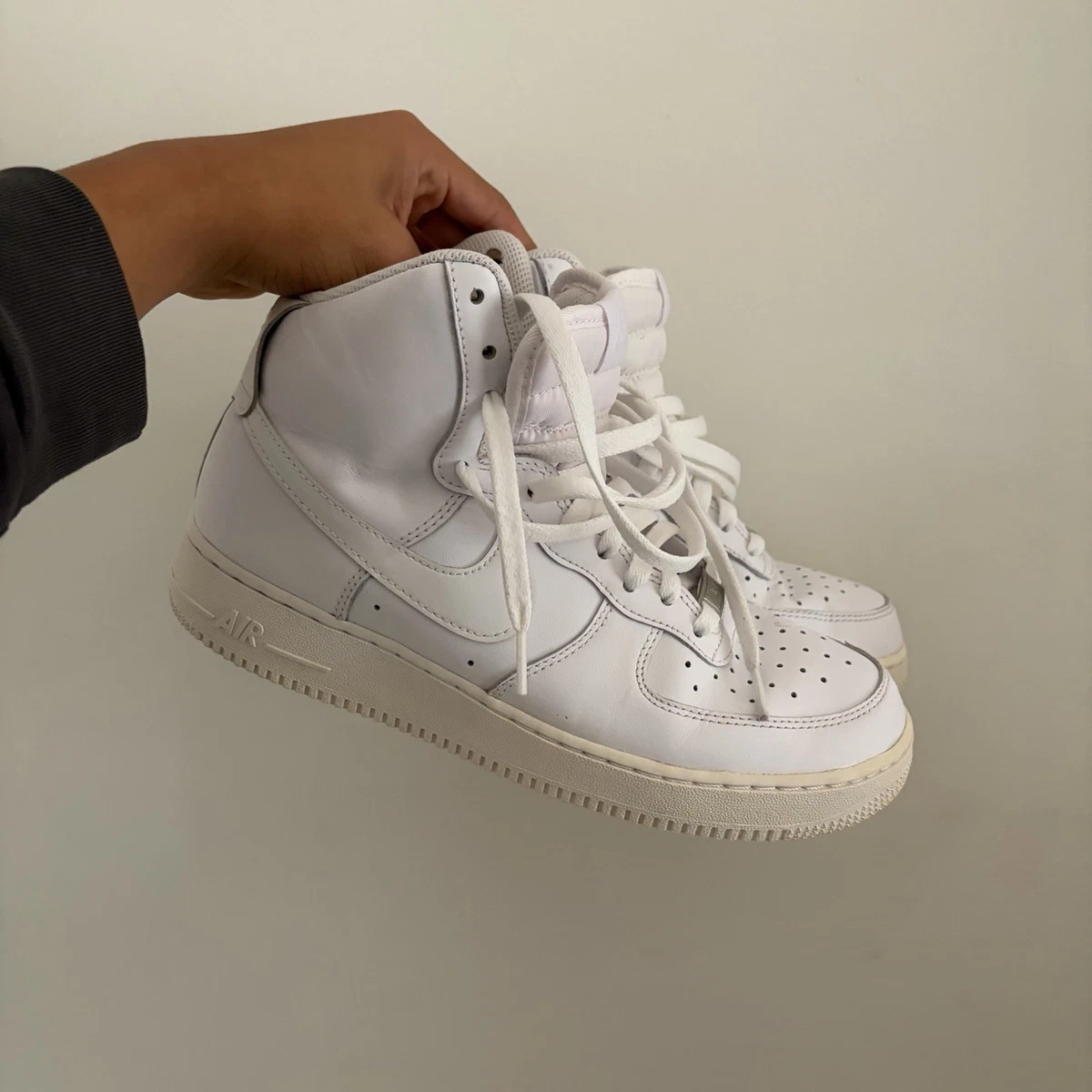 Nike Air Force 1 Mid '07 White for Sale | Authenticity Guaranteed