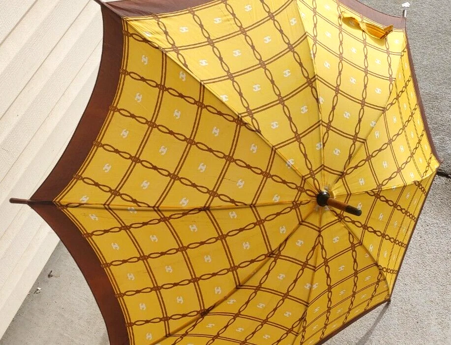 Paraguas plegable Chanel Foto 3 de 4