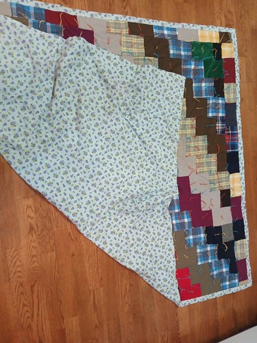 Vintage Decorative Quilt Hand sewn, Nice colors Zigzag Pattern - Picture 14 of 20