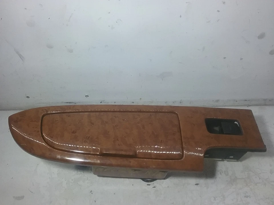 Interruptor ventana puerta trasera derecha Infiniti Q45 1997-2001 Astray 829606P000 (M129) Foto 3 de 4