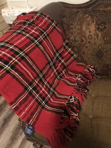Chaps Home Throw Blanket Chenille Polyester Red Multicolor Plaid Fringes 50x60” - Picture 3 of 8