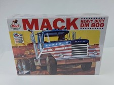 Gravel Trailer Model Kit for Mack Dm800 MPC 1-0851 1 25 USA for sale online Gravel Trailer Model Kit for Mack Dm800 MPC 1-0851 1 25 USA for sale online