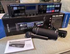 TC-Helicon Voicelive Rack Vocal Effects Processor & Microphone