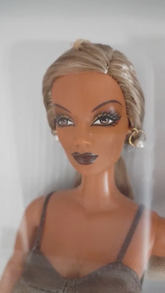 2002 Integrity Toys Hamilton Toys Candi Weekender Gift Set AA Bambola Doll NRFB - Immagine 3 di 4