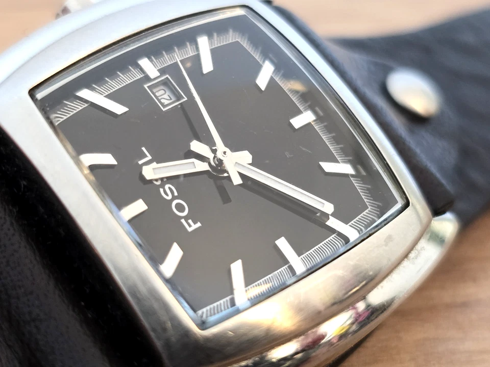 Vintage Fossil Quarzuhr JR-8132 Unisex Silber Leder Bund Armband mit Datum - Bild 3 von 4