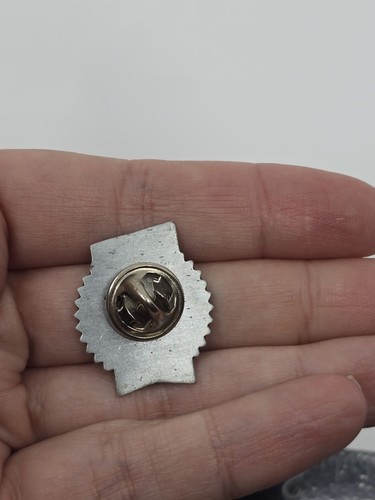 VTG Herr's Potato Chips Lapel Pin - 65 Years - Picture 2 of 3