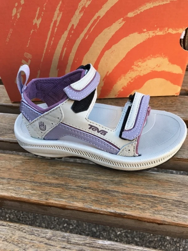 Sandalias Púrpura Claro Teva Básicas Niñas Punta Abierta NUEVAS Niñas Talla 10  Foto 2 de 4