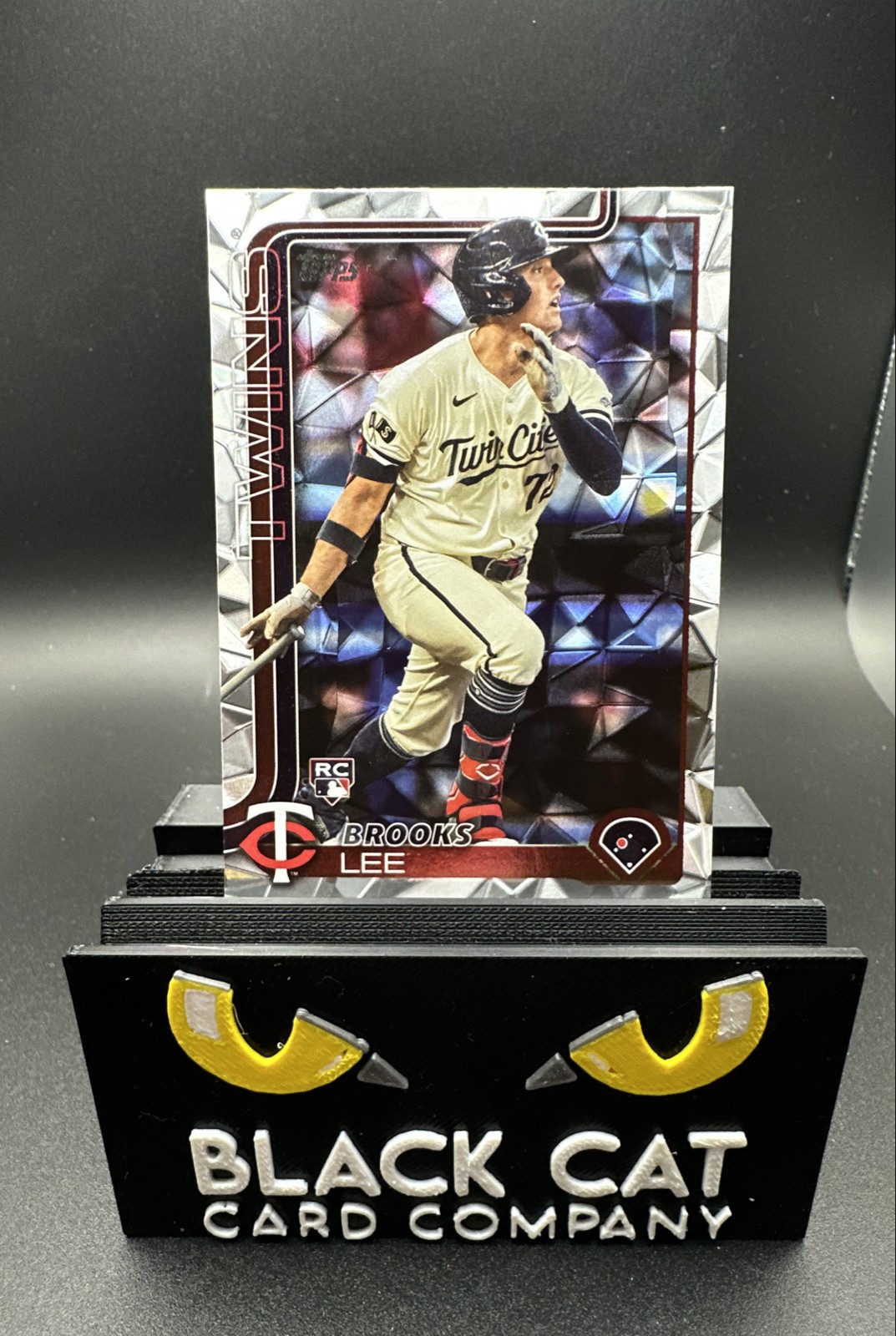 2025 Topps Series 1 - Brooks Lee #317 Diamante Foil (RC)