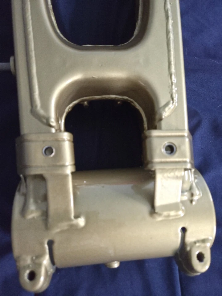 1985 oem honda atc 250r swingarm Powder Coated - Image 3 of 4