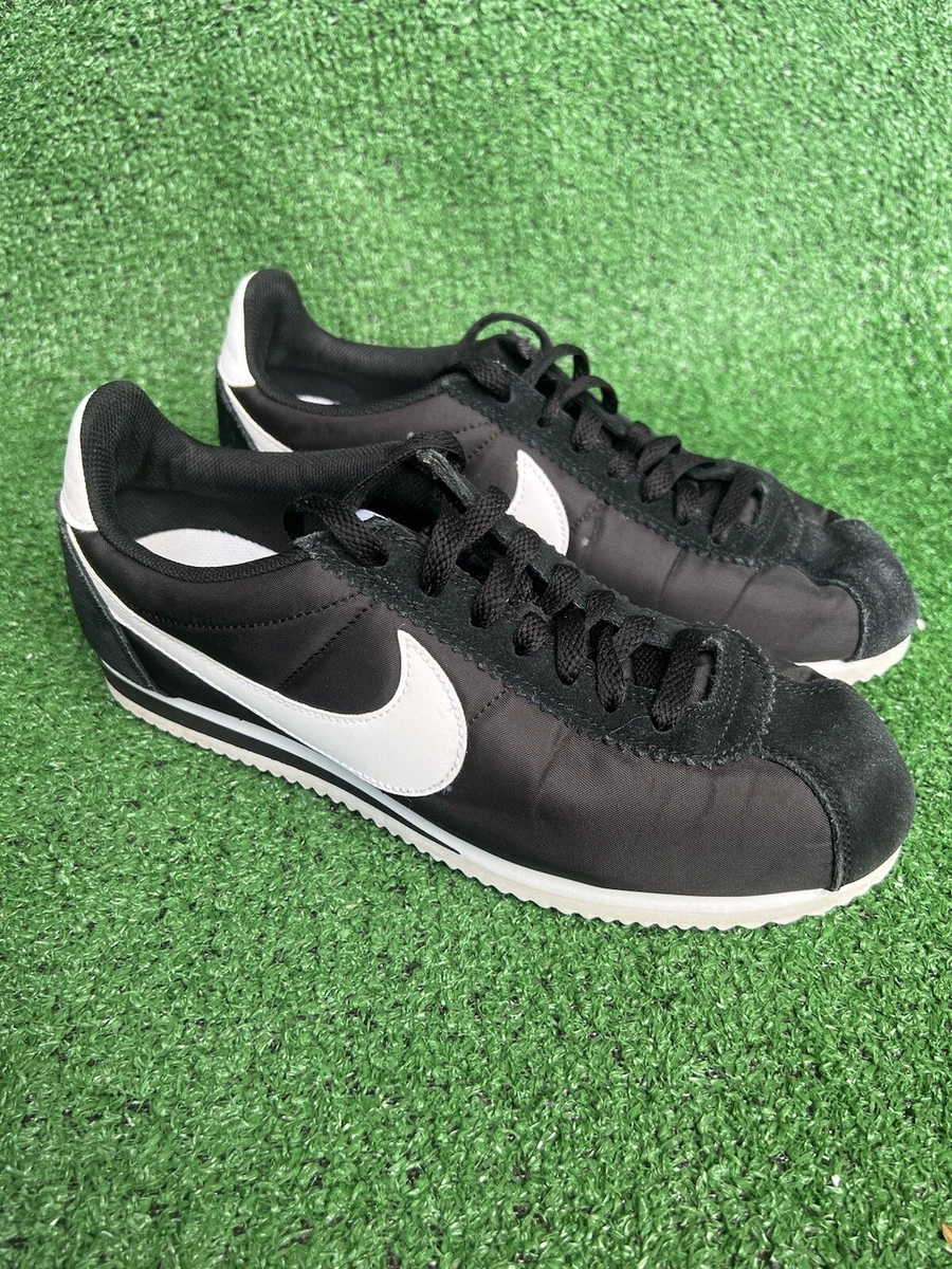 Nike Cortez Basic Nylon Black White Size 8 807472 011 Pre owned 2018