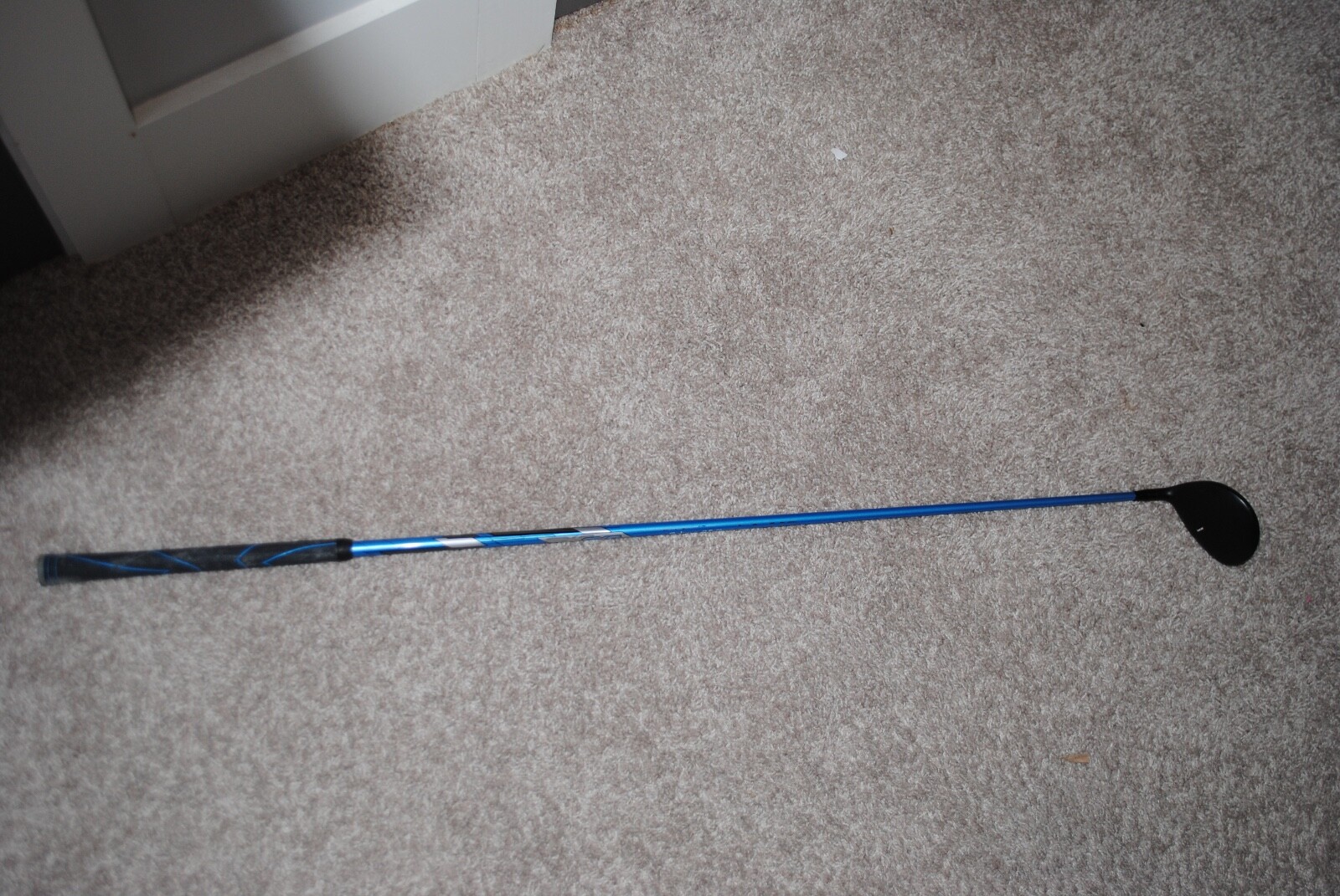Picture 1 of 6