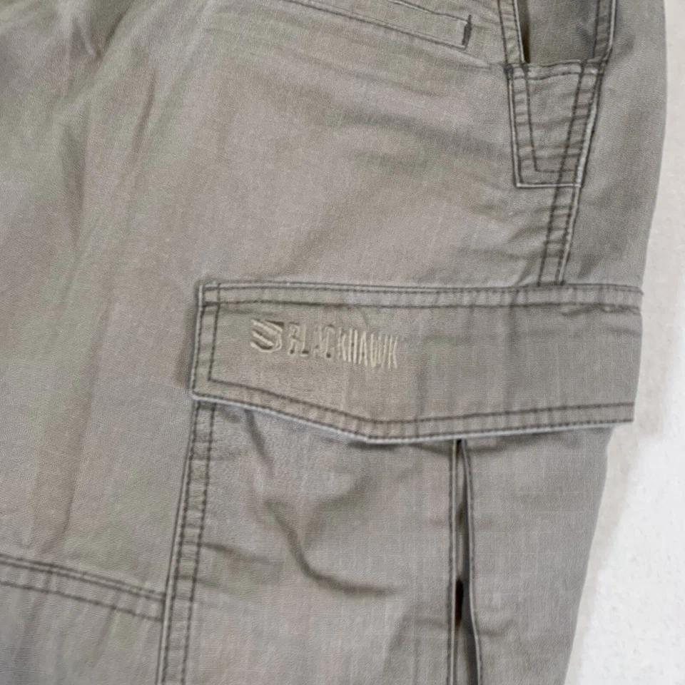 Pantalones Blackhawk Para Hombres 38x32 Gris Bolsillos de Carga Ripstop Pantalón Táctico Exterior Foto 2 de 4