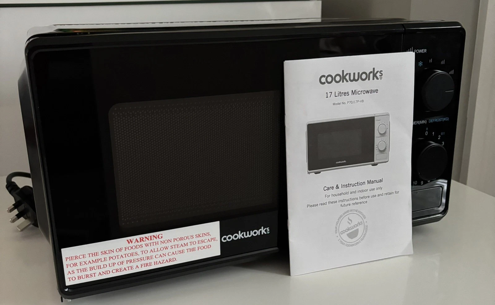 Cookworks 700W Microwave P70J17P-VB -Black Microwave
Opens in a new window or tab