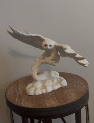 Vintage Franklin Mint Night sentinel Snowy Owl Porcelain Statue Citrine Gem Eyes