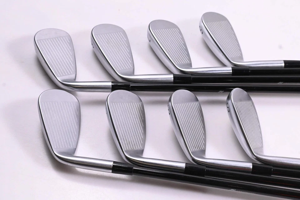 Mizuno JPX 925 Hot Metal HL Irons / 5-PW+GW+SW / Senior Flex MMT 55 Shafts - Image 3 of 4