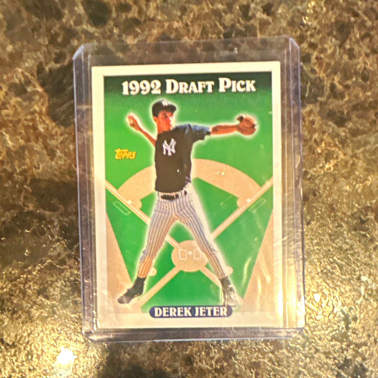 Topps 1993 Derek Jeter New York Yankees 1992 Draft Pick #98 Baseball Card